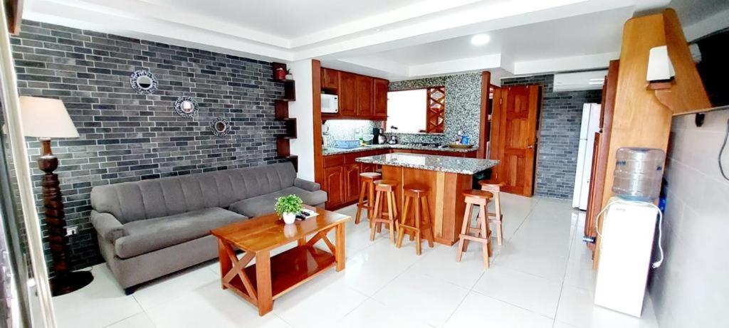 Gamino'S Beach Apartment Jaco Luaran gambar